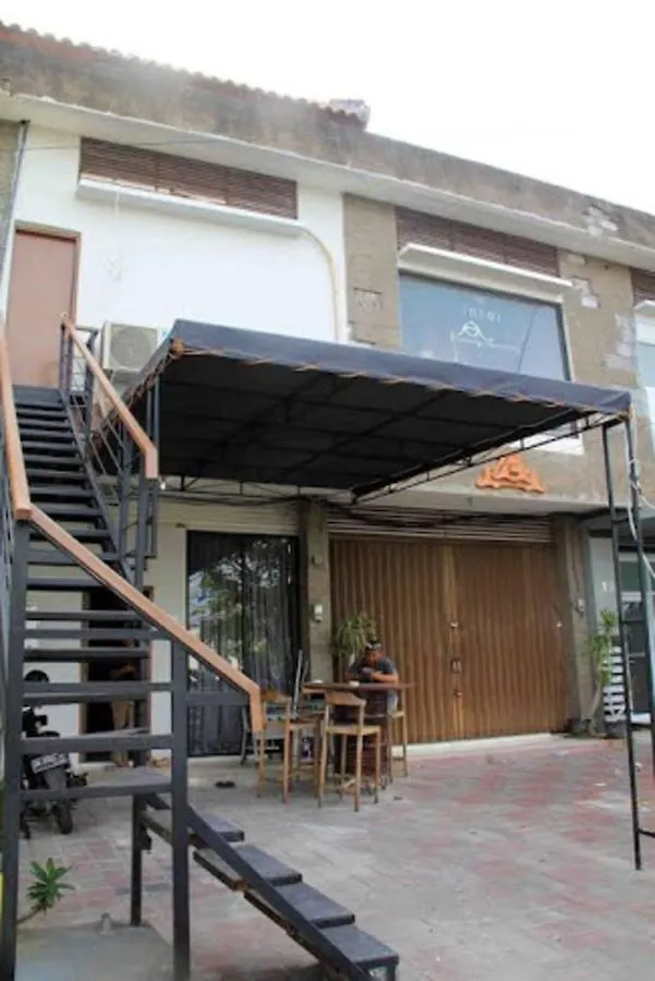 Capsule Sunset Hotel Seminyak  Hostel